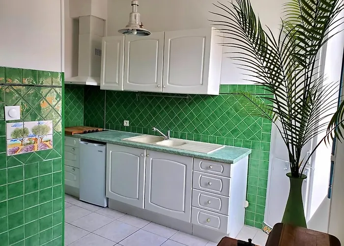 Renovated And Air-conditioned 2-bedroom With Terrace Saint-Paul-de-Fenouillet