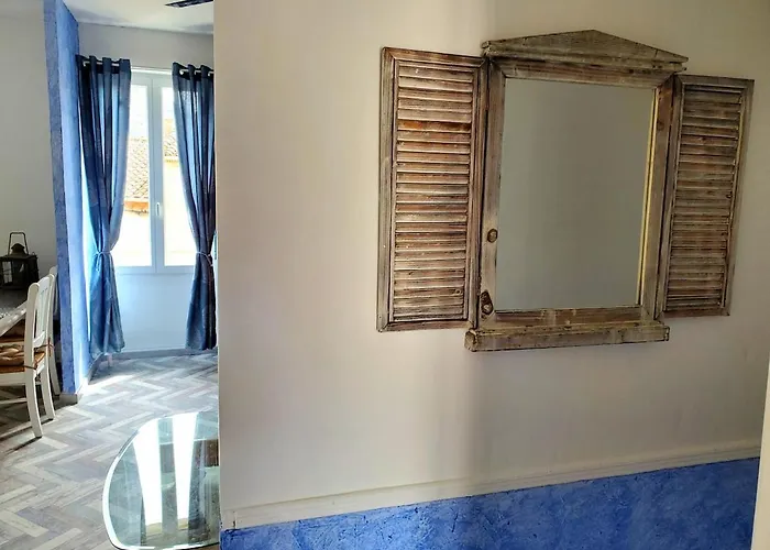 Apartmán Renovated And Air-conditioned 2-bedroom With Terrace Saint-Paul-de-Fenouillet